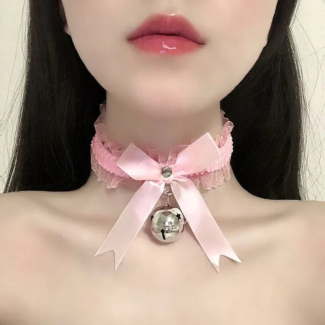 Choker Gargantilla de Encaje con Cascabel