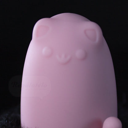 Bala vibradora insertable Sweet Cat de silicona con cola de seguridad vista detalle textura suave